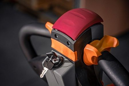  Электрический штабелер HYPER CL 1030 1,0т 3,0м 100Ач Арт 130446 низкие цены 