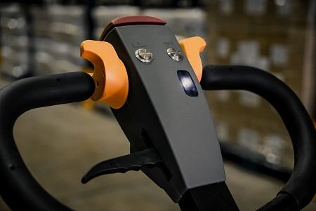  Электрическая тележка CHL CBD15J-Li 1,5т 35Ач Арт 943670 низкие цены 